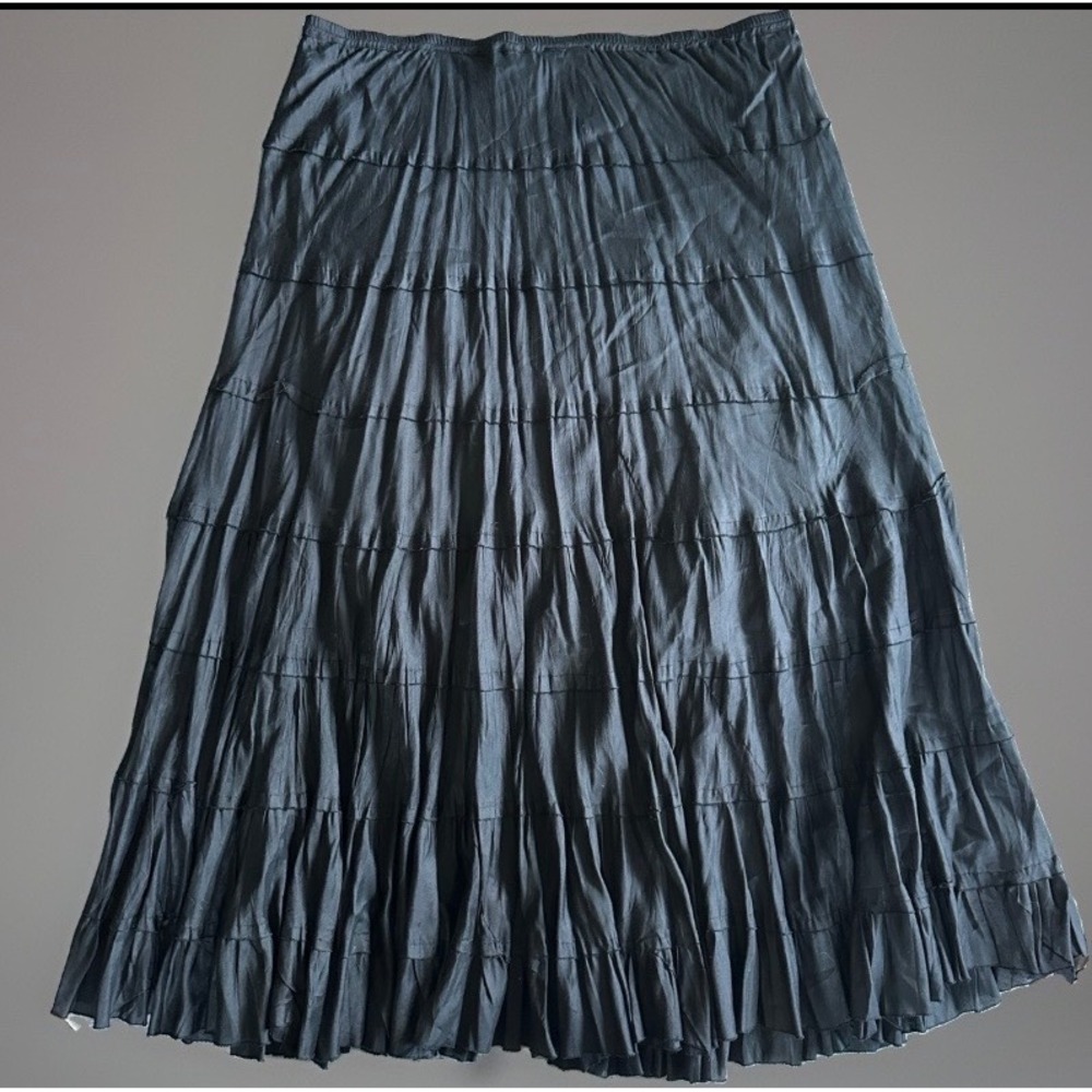 etc. Vintage 90s L Tiered Maxi Broomstick Skirt Crinkle Witchy Boho Viscose Y2K